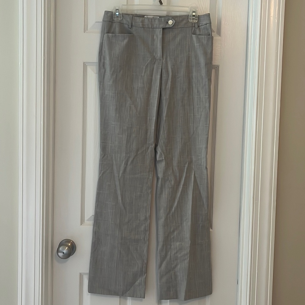 Calvin Klein modern fit dress pants gray and white plaid pattern size 2